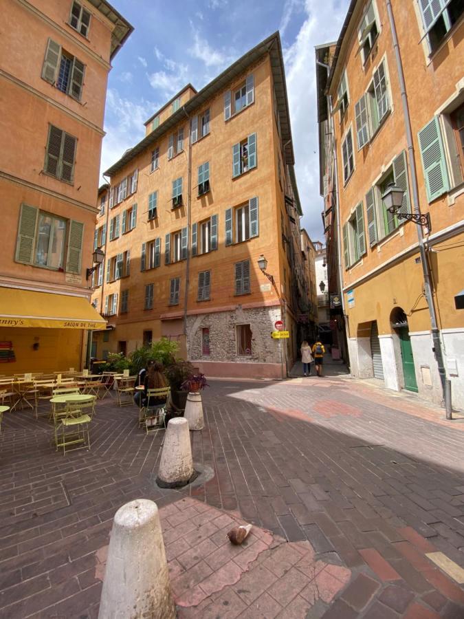 Apartment 33 On The Old Historic Senate Square Nice Exteriör bild